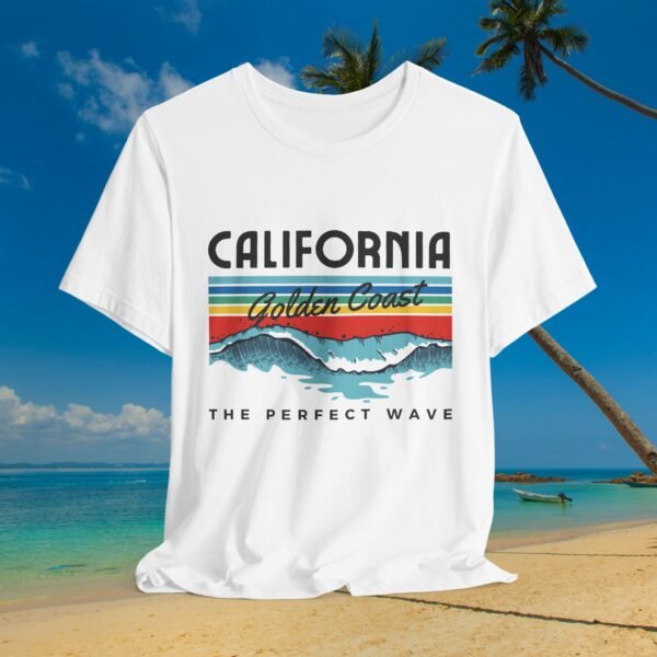 California Perfect Wave Tee, Surf T-Shirt for Beach Lovers - Triply Tees